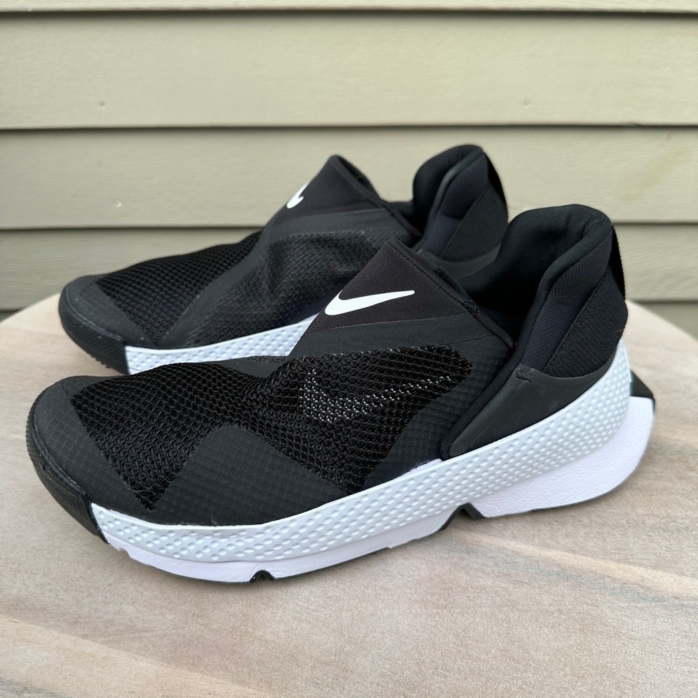 Nike Go FlyEase Black White DR5540-002 Womens Size 8.5 Hands Free Sneakers New - Picture 3 of 16